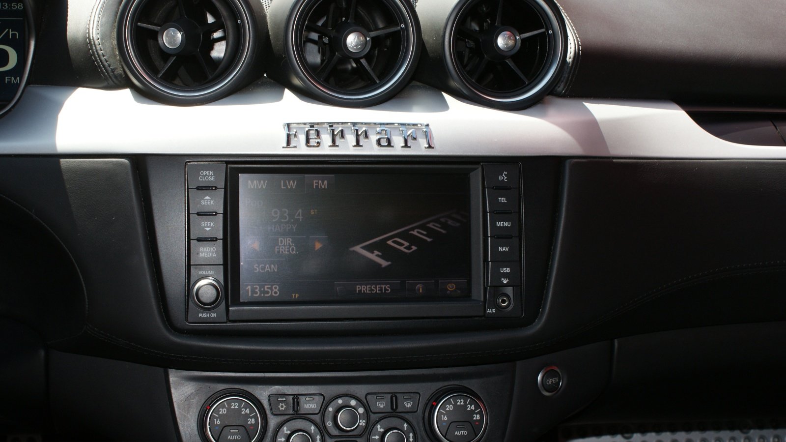 FERRARI FF, Essence, Occasion / Utilisé, Automatique - 6
