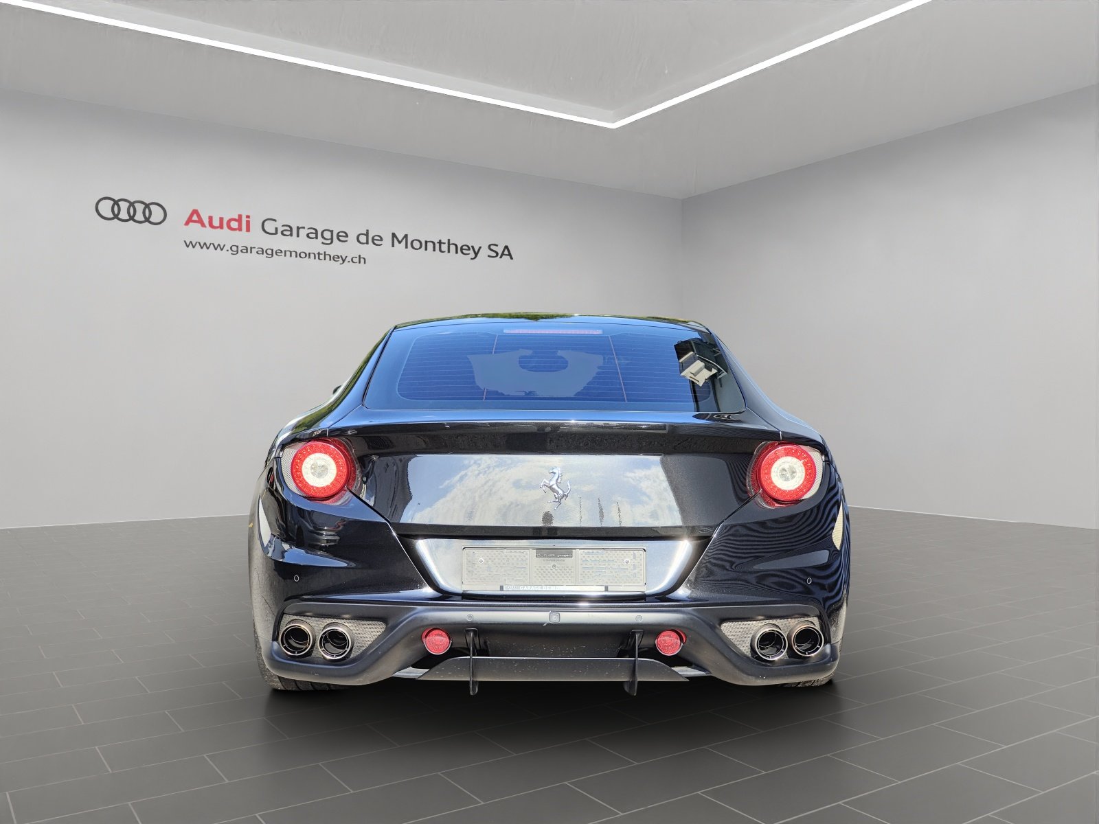 FERRARI FF, Essence, Occasion / Utilisé, Automatique - 3