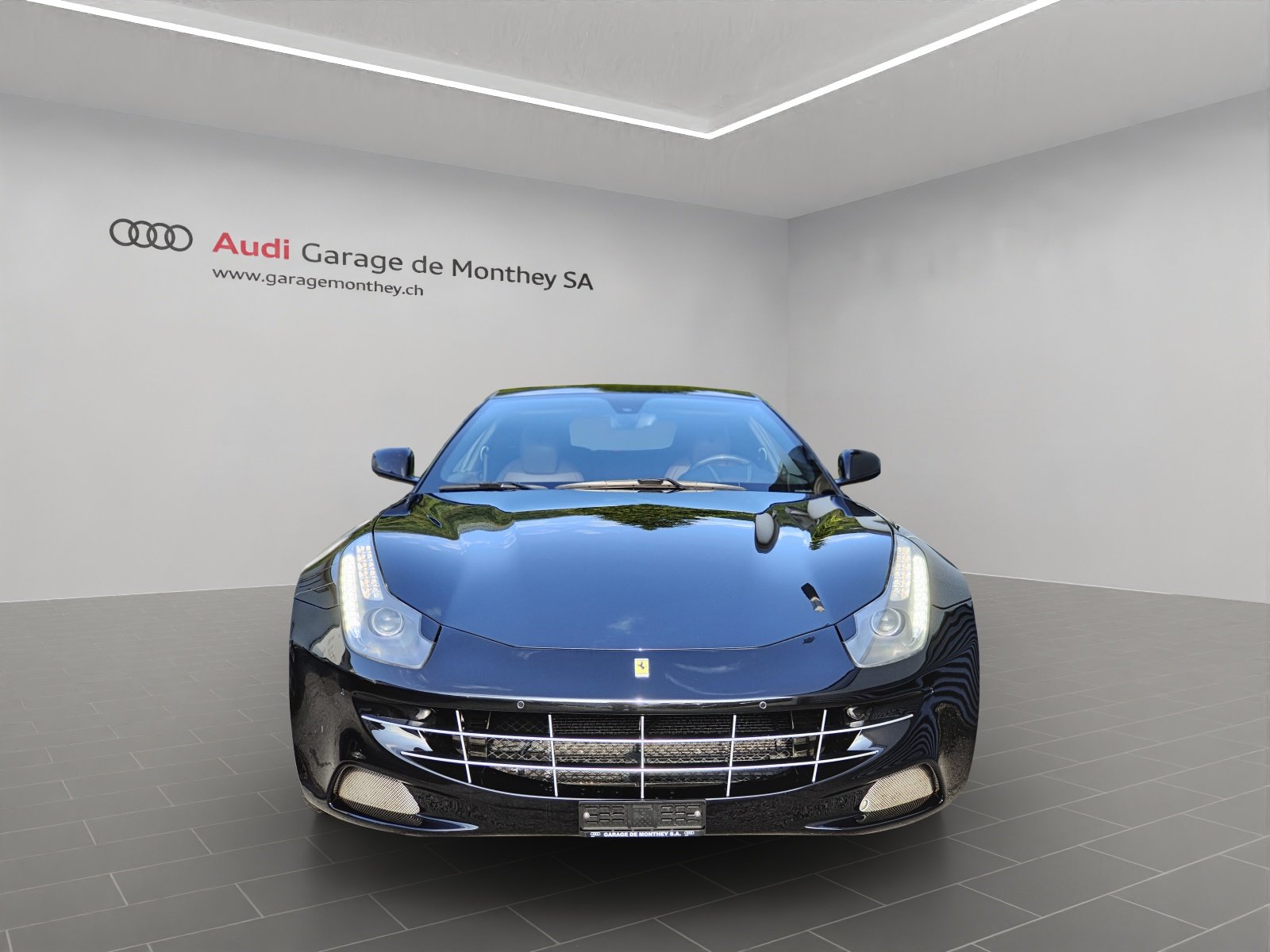 FERRARI FF, Essence, Occasion / Utilisé, Automatique - 6