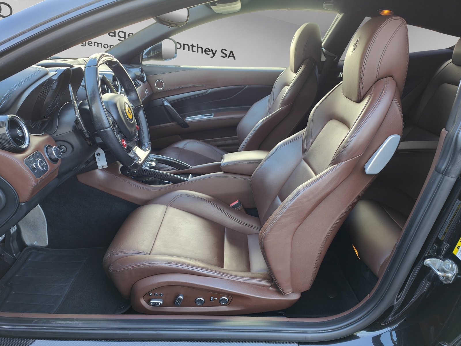 FERRARI FF, Essence, Occasion / Utilisé, Automatique - 7