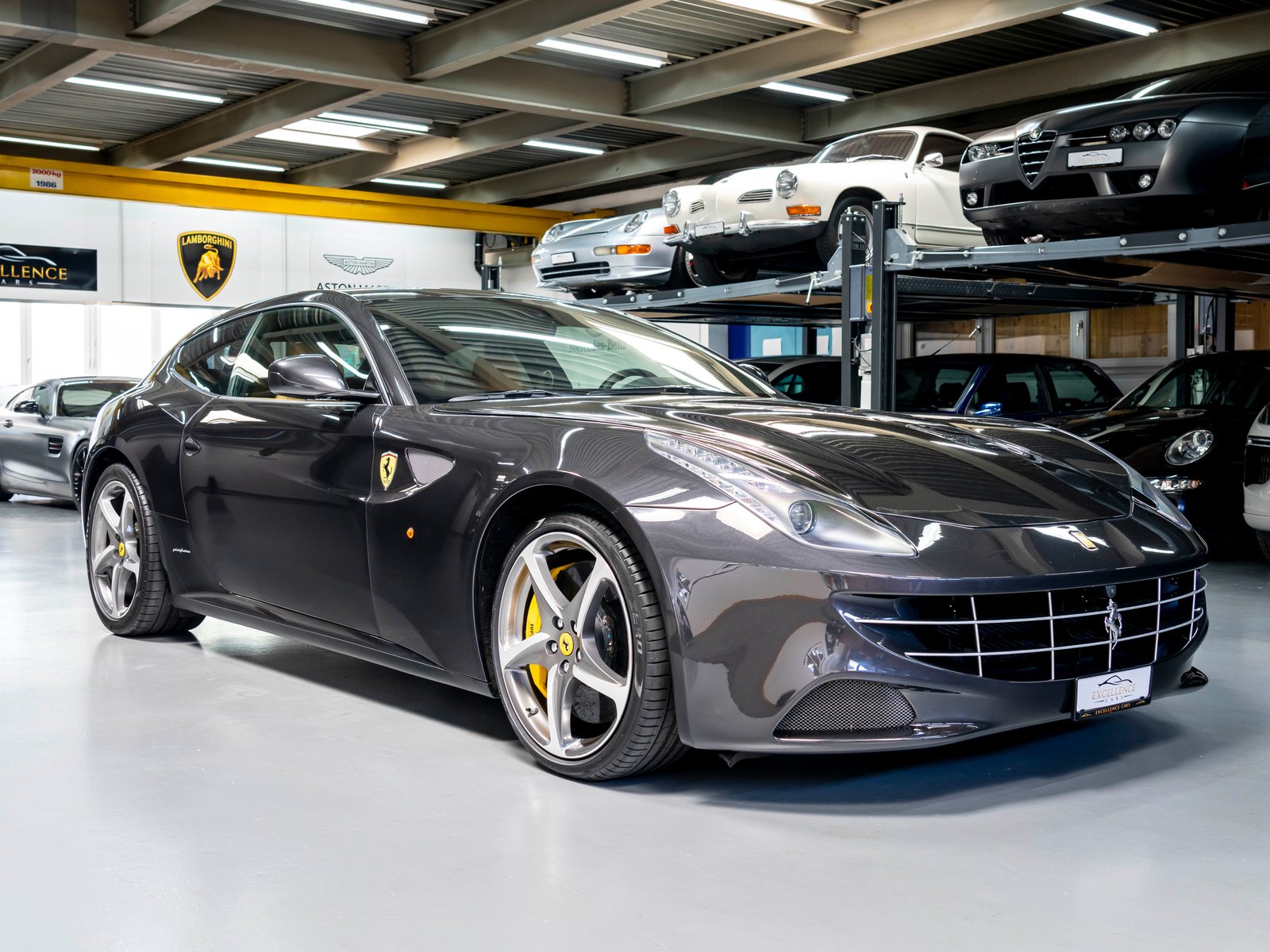 FERRARI FF, Petrol, Second hand / Used, Automatic - 3