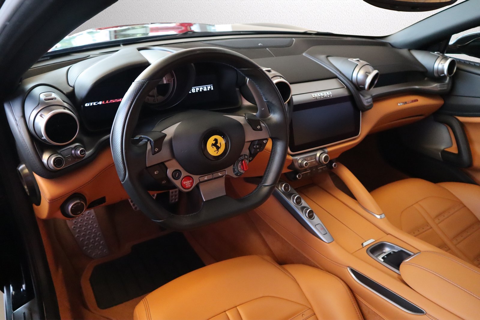 FERRARI GTC 4 Lusso, Petrol, Second hand / Used, Automatic - 3