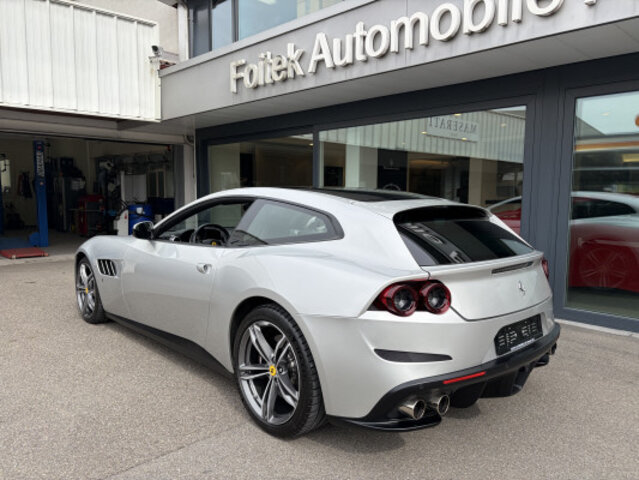 FERRARI GTC 4 Lusso, Occasion / Gebraucht, Automatik - 6