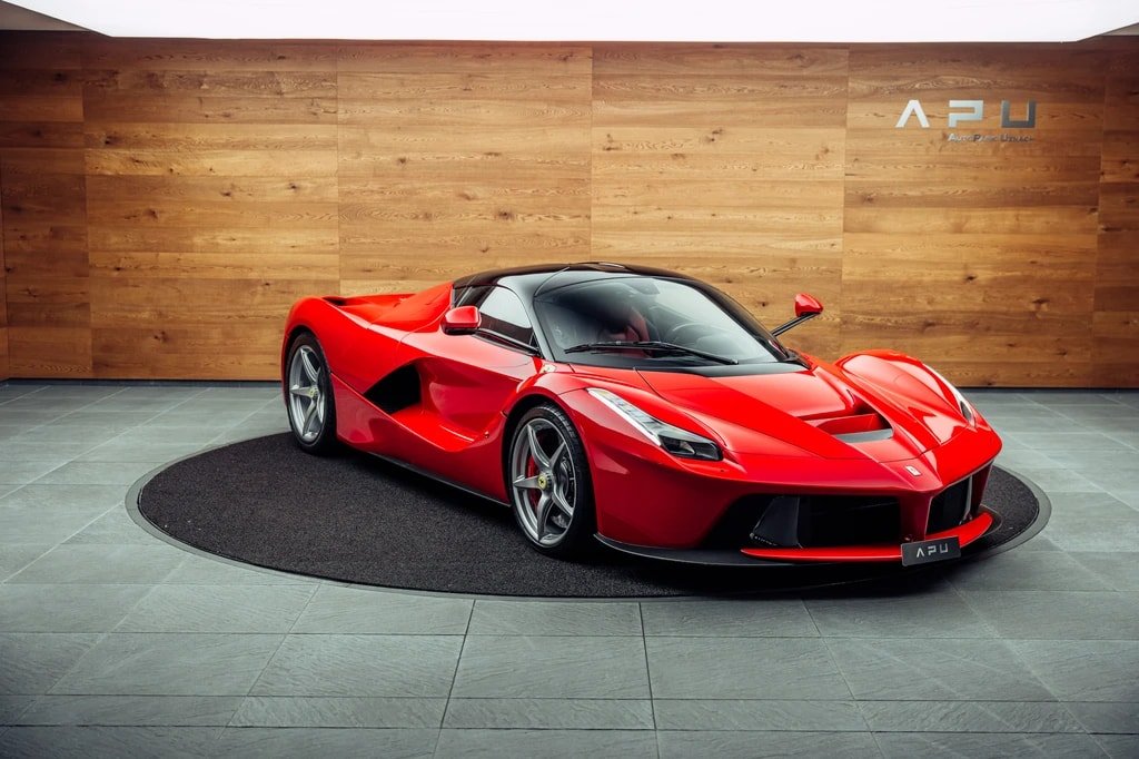 FERRARI LaFerrari