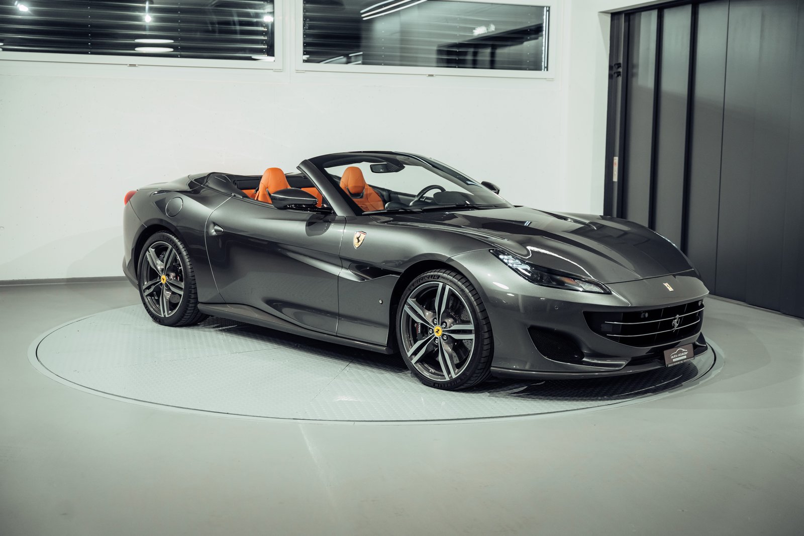 FERRARI Portofino 3.9 V8 T, Benzin, Occasion / Gebraucht, Automatik - 2