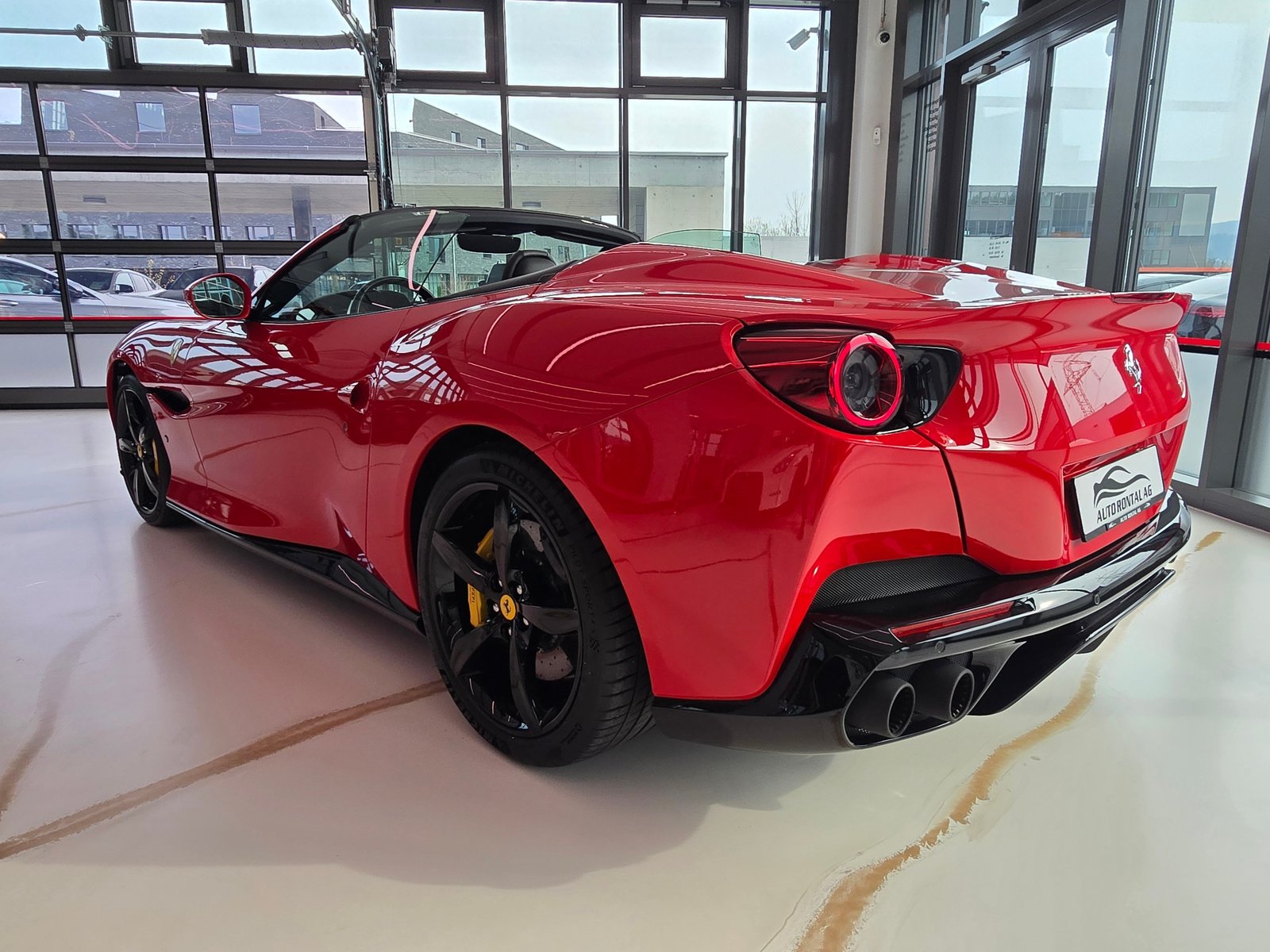 FERRARI Portofino 3.9 V8 T CH FZG mit 2Jahre Ferrari Garanti, Benzin, Occasion / Gebraucht, Automatik - 6