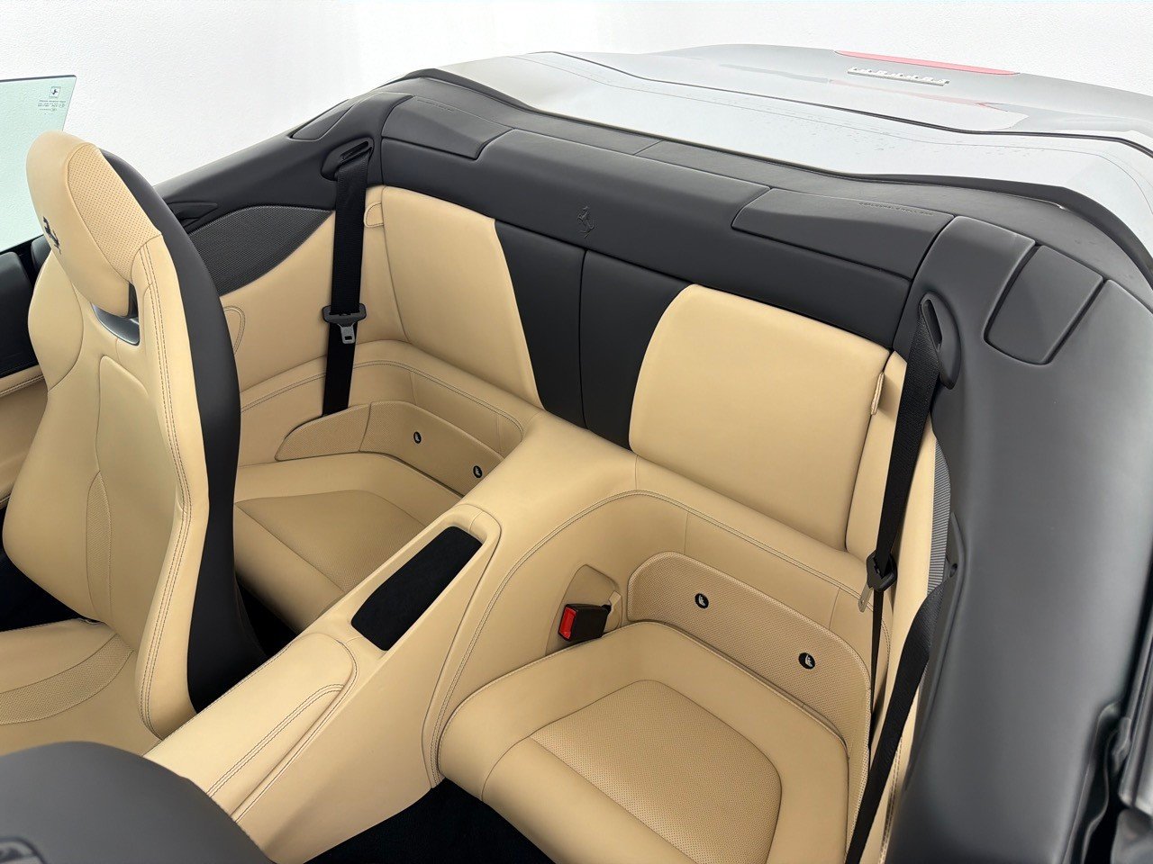 FERRARI Portofino 3.9 V8 T, Benzin, Occasion / Gebraucht, Automatik - 6