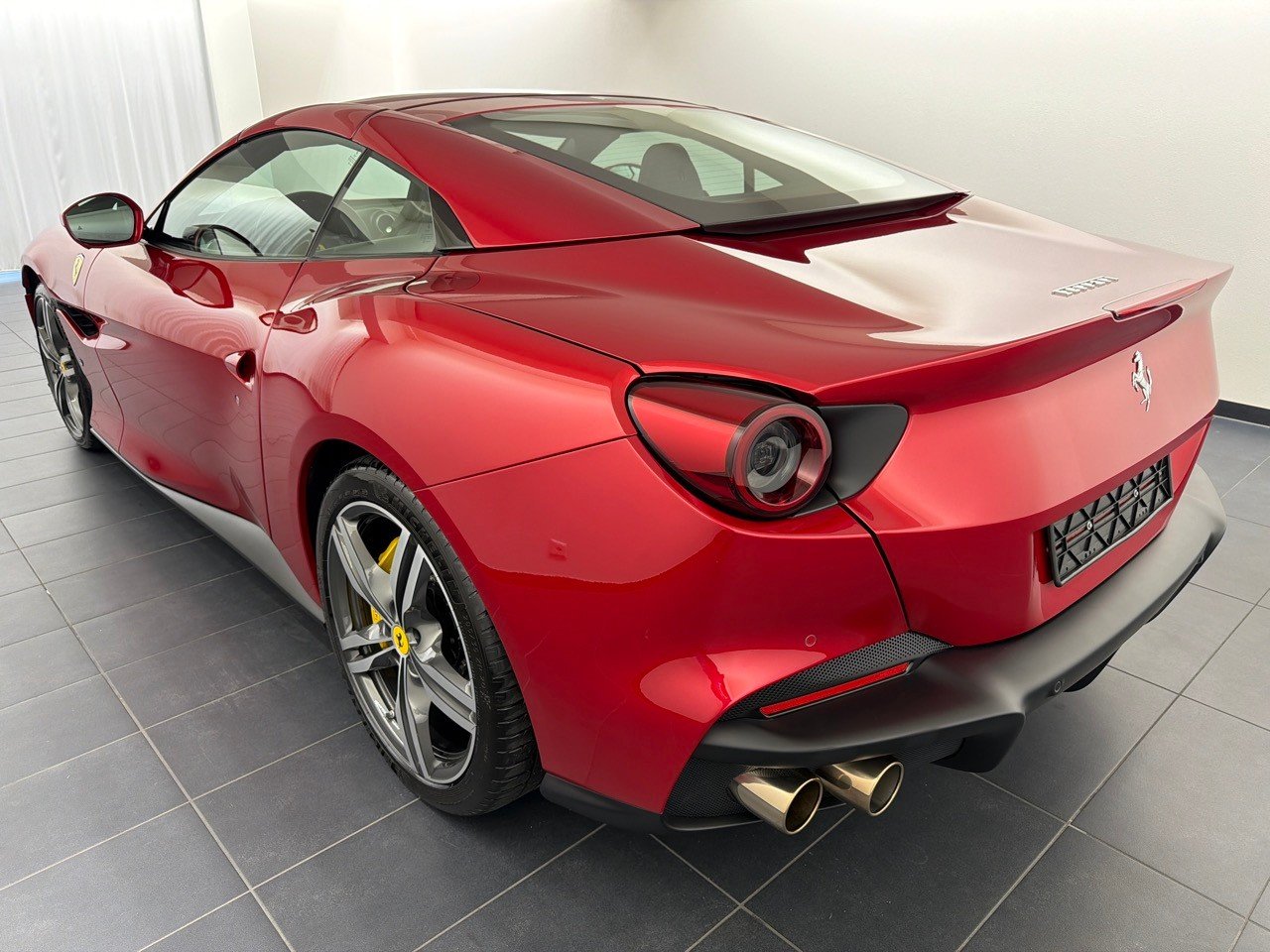 FERRARI Portofino M, Essence, Occasion / Utilisé, Automatique - 2