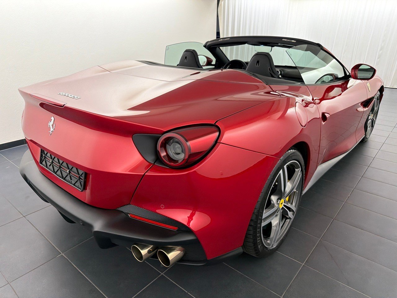 FERRARI Portofino M, Essence, Occasion / Utilisé, Automatique - 3