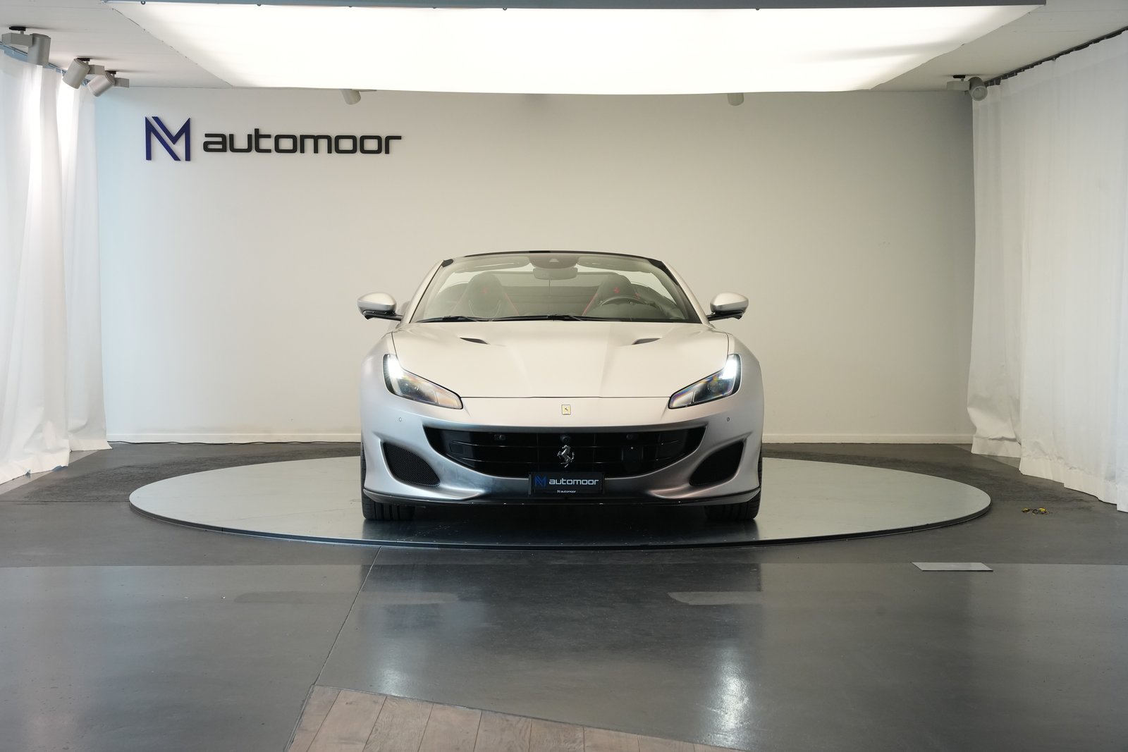 FERRARI Portofino 3.9 V8 T *Atelier* *Carbon* *Mattlackierun, Essence, Occasion / Utilisé, Automatique - 2