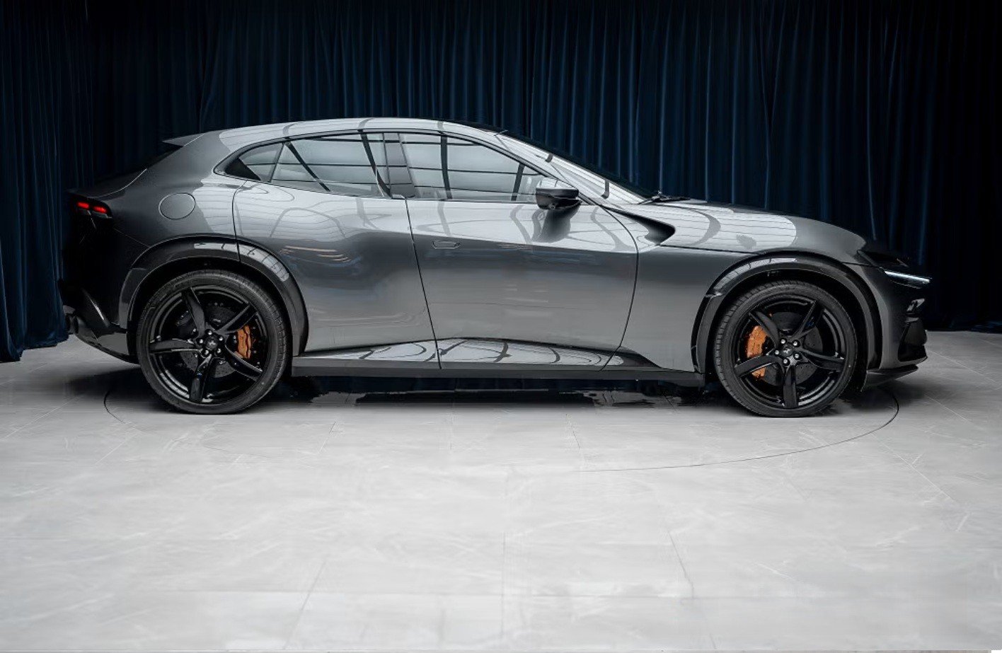 FERRARI Purosangue 6.5 V12, Essence, Voiture nouvelle, Automatique - 6