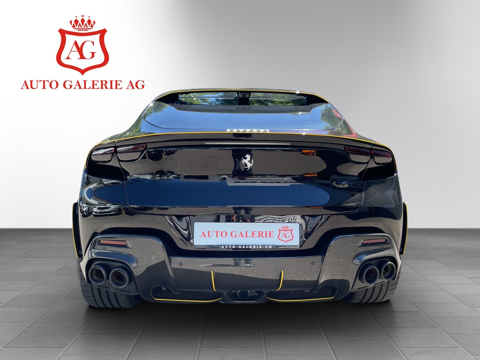 FERRARI Purosangue 6.5 V12, Benzin, Occasion / Gebraucht, Automatik - 7
