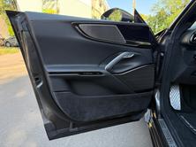 FERRARI Purosangue 6.5 V12, Benzin, Occasion / Gebraucht, Automatik - 7
