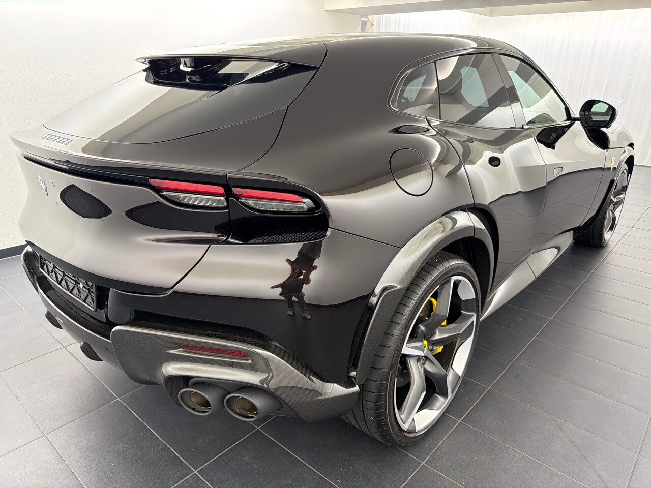FERRARI Purosangue 6.5 V12, Petrol, Second hand / Used, Automatic - 4