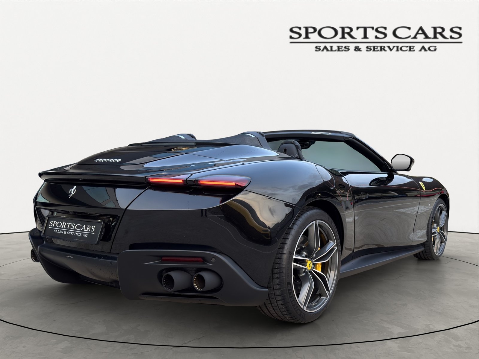 FERRARI Roma Spider, Essence, Occasion / Utilisé, Automatique - 2