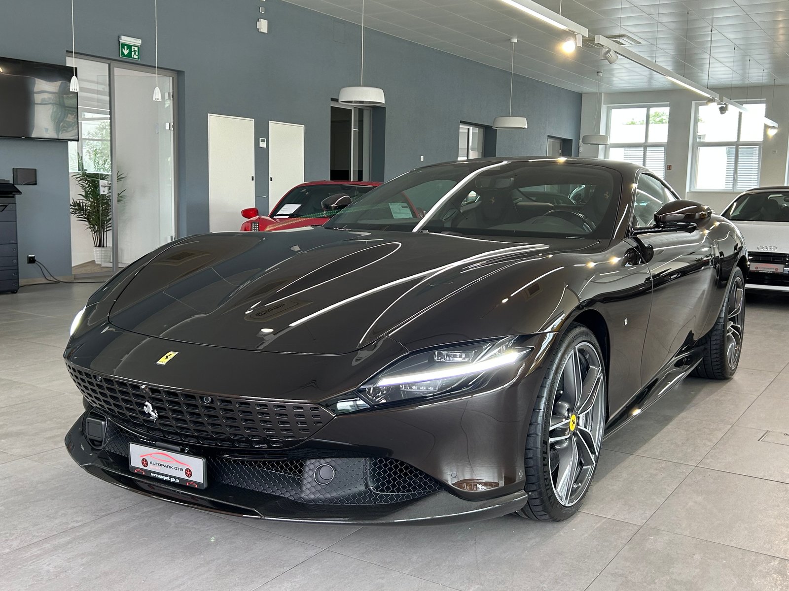 FERRARI Roma 3.9 V8 T