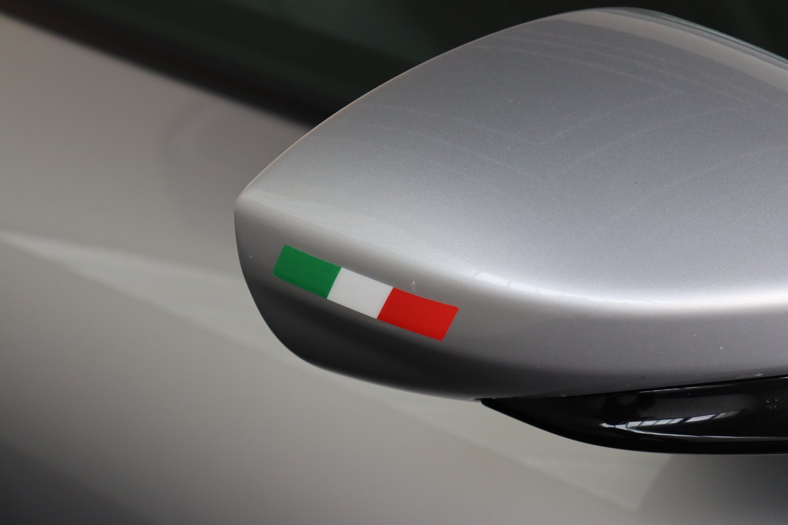 FERRARI Roma 3.9 V8 T, Petrol, Second hand / Used, Automatic - 5