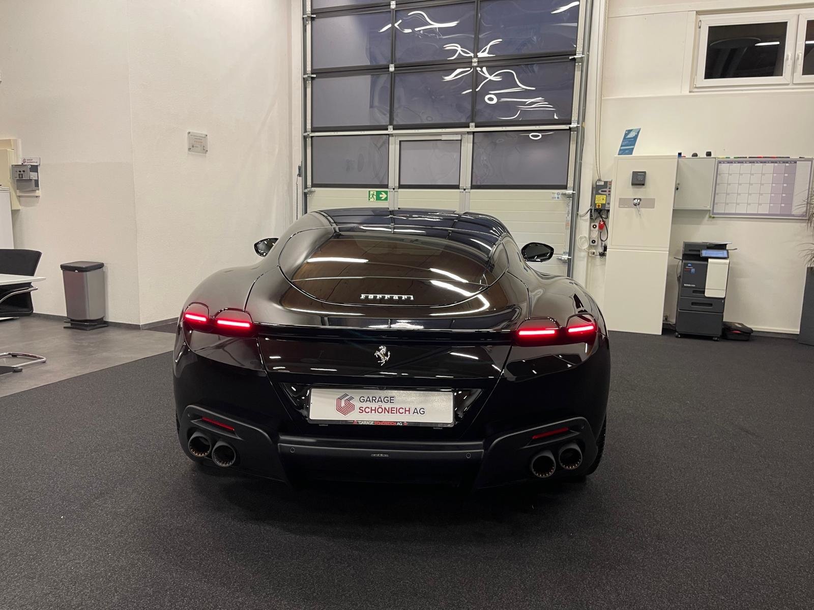 FERRARI Roma 3.9 Turbo, Petrol, Second hand / Used, Automatic - 6