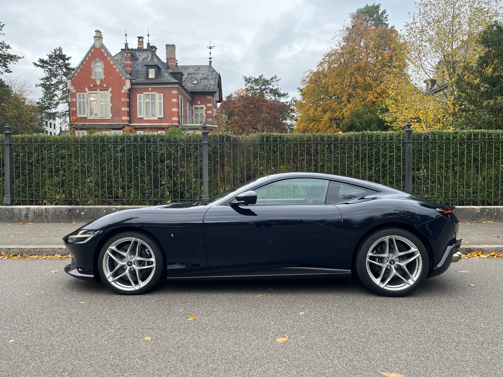 FERRARI Roma 3.9 V8 T, Benzin, Occasion / Gebraucht, Automat - 3