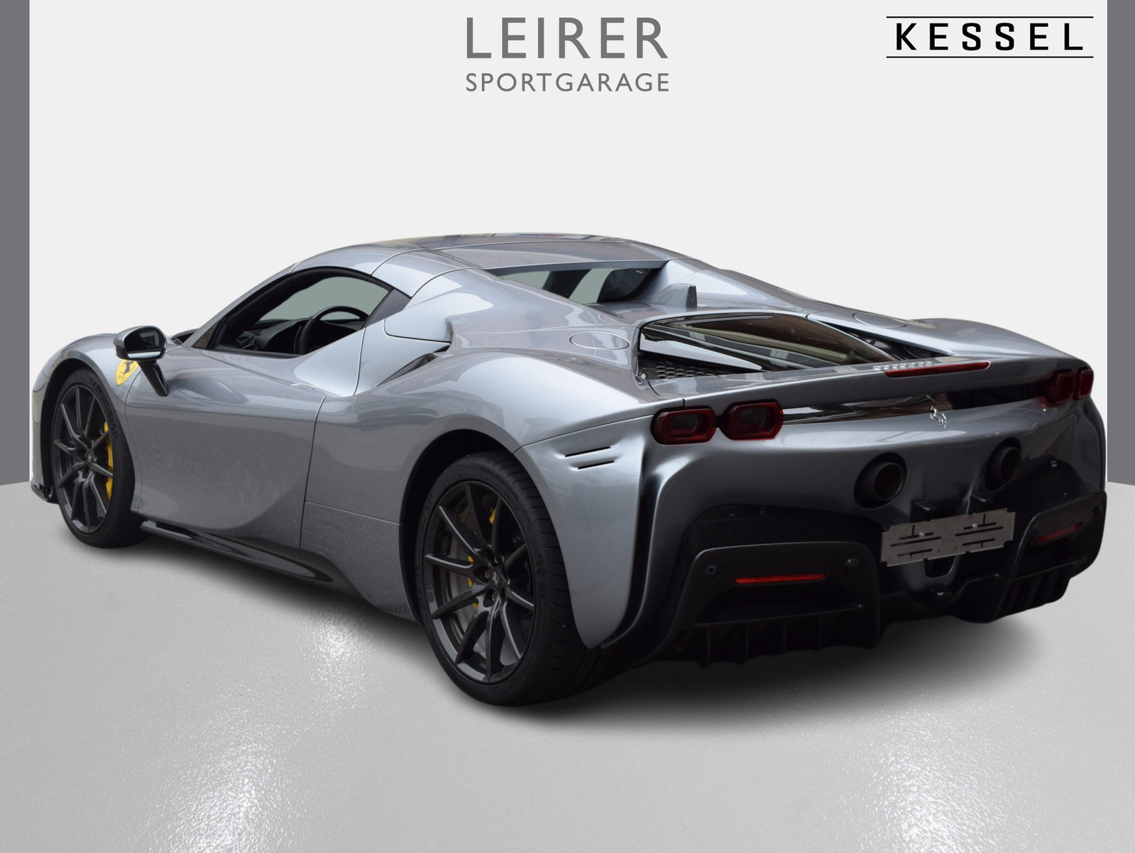 FERRARI SF90 Spider, Hybride Rechargeable Essence/Électricité, Occasion / Utilisé, Automatique - 3