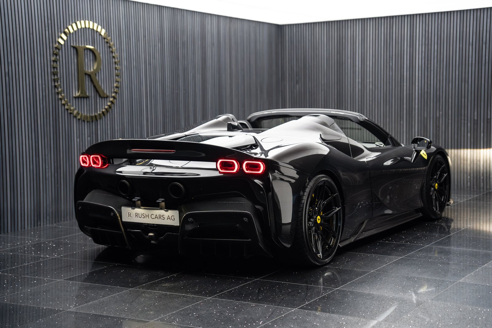 FERRARI SF90 Spider NOVITEC, Plug-in-Hybrid Benzina/Elettrica, Occasioni / Usate, Automatico - 4