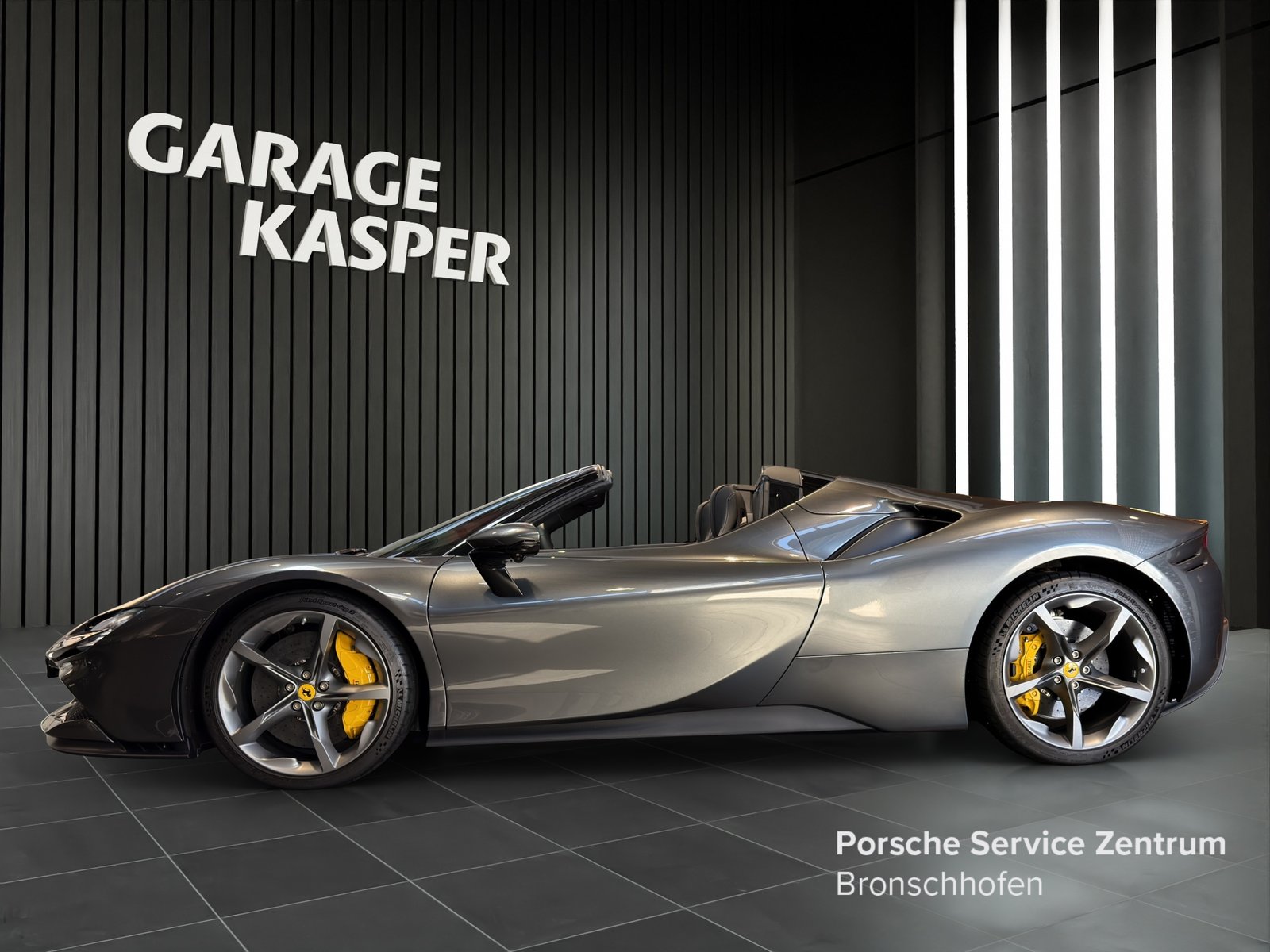 FERRARI SF 90 Spider, Hybride Rechargeable Essence/Électricité, Occasion / Utilisé, Automatique - 2