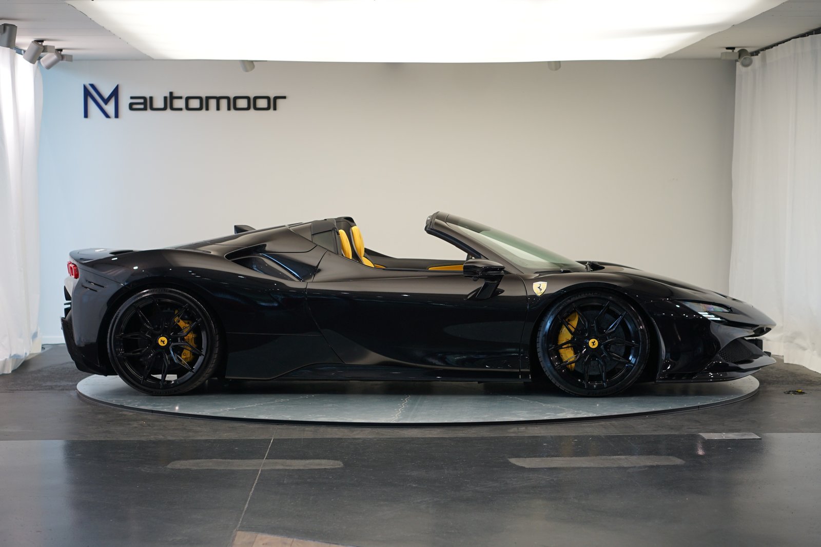 FERRARI SF90 Spider *Novitec* *Daytona* *Carbon* *Nero Dayto, Plug-in-Hybrid Benzina/Elettrica, Occasioni / Usate, Automatico - 4