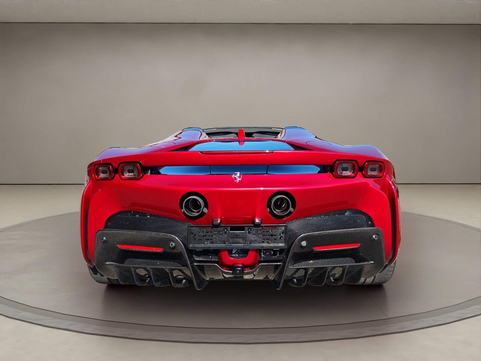 FERRARI SF90 Spider, Plug-in-Hybrid Petrol/Electric, Second hand / Used, Automatic - 5
