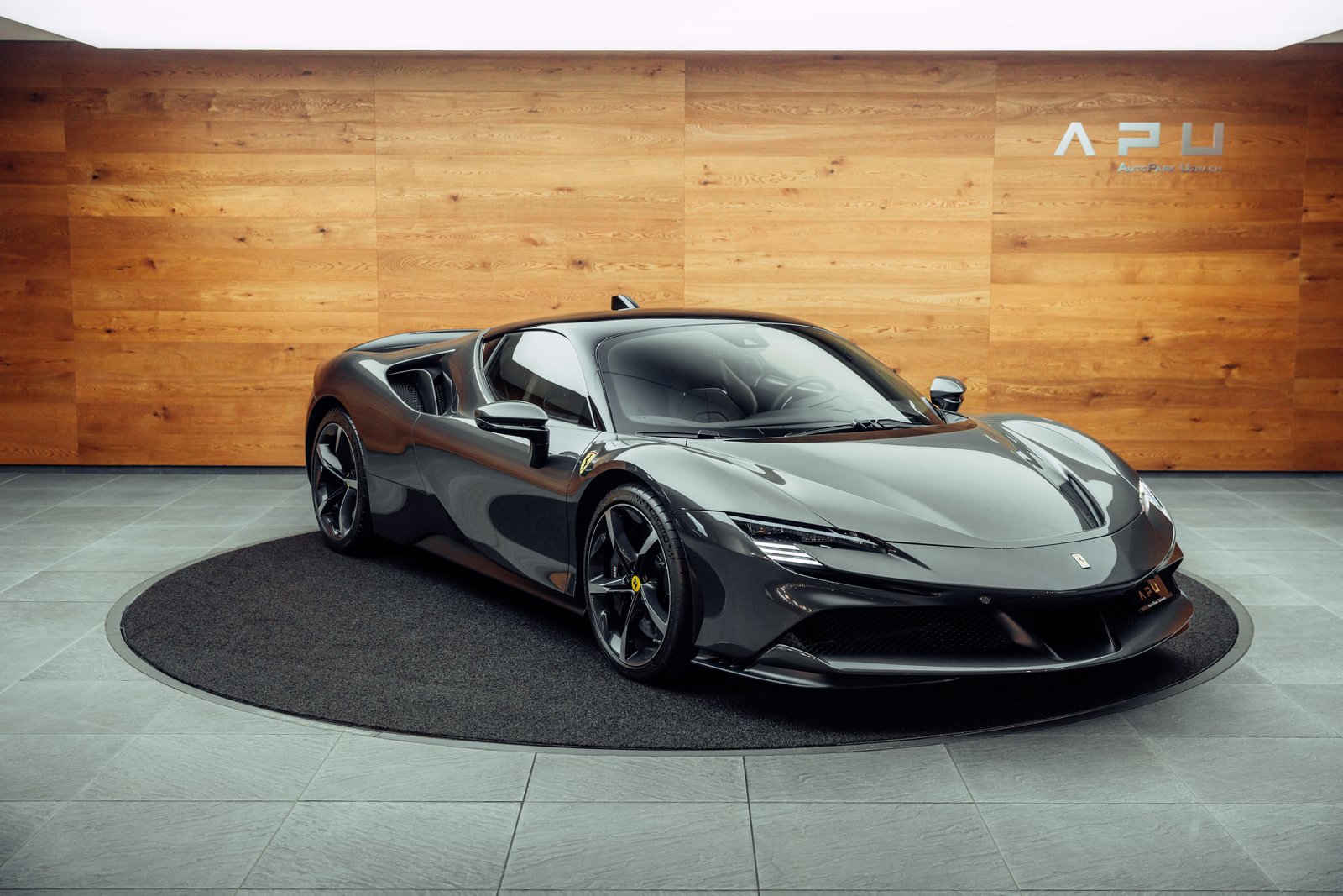 FERRARI SF90 Stradale Assetto Fiorano