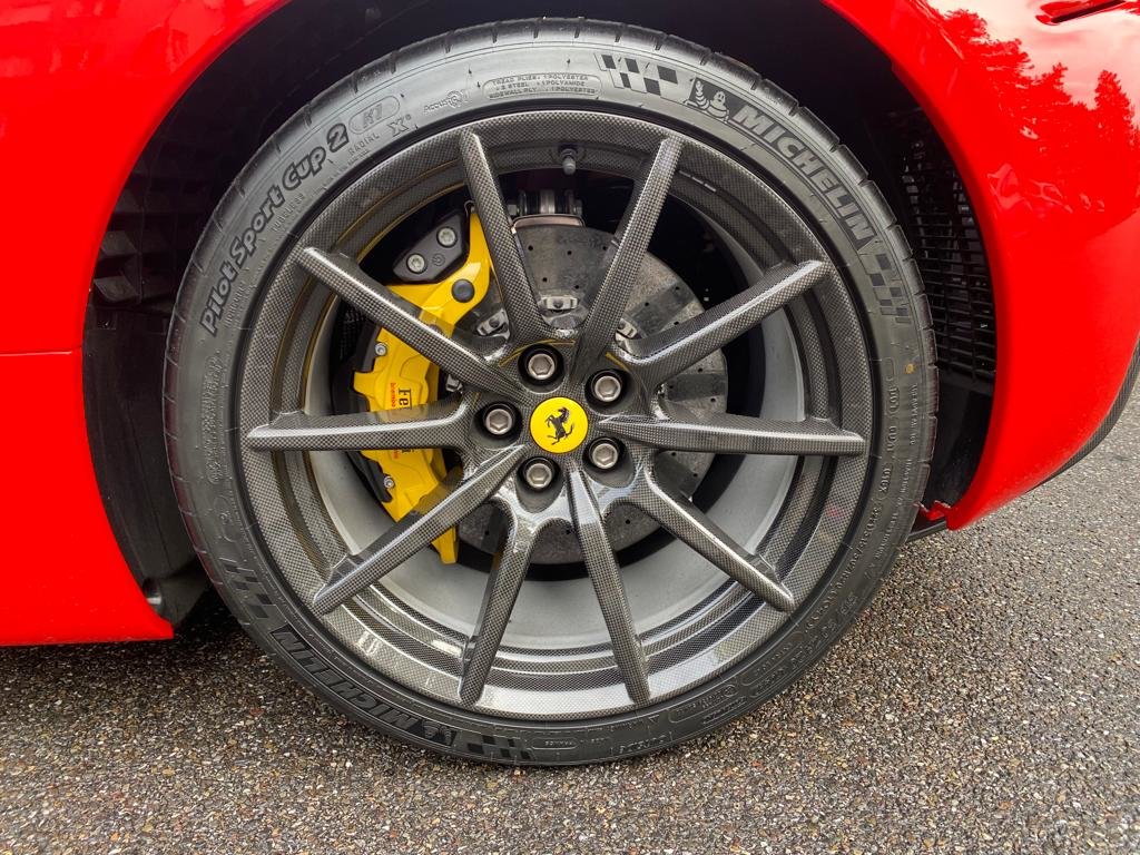 FERRARI SF90 Stradale, Hybride Rechargeable Essence/Électricité, Occasion / Utilisé, Automatique - 4