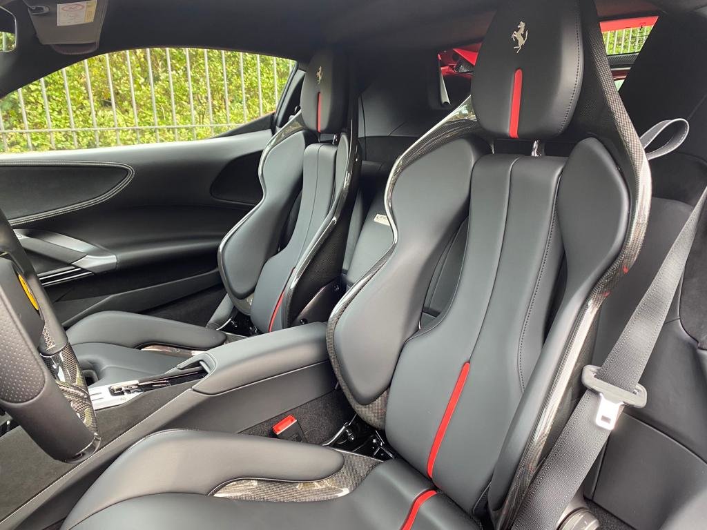 FERRARI SF90 Stradale, Hybride Rechargeable Essence/Électricité, Occasion / Utilisé, Automatique - 6
