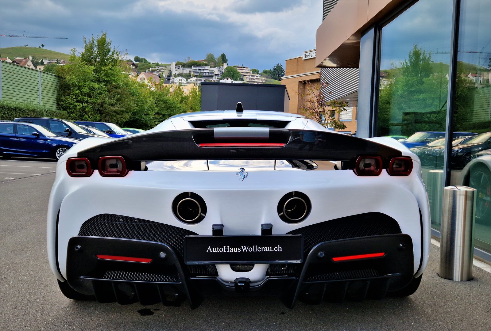 FERRARI SF90 Stradale 4.0, Plug-in-Hybrid Benzina/Elettrica, Occasioni / Usate, Automatico - 2