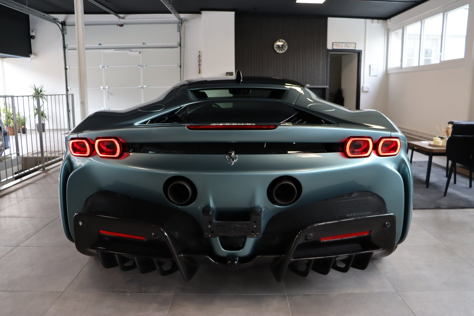 FERRARI SF90 Stradale, Plug-in-Hybrid Benzina/Elettrica, Occasioni / Usate, Automatico - 5