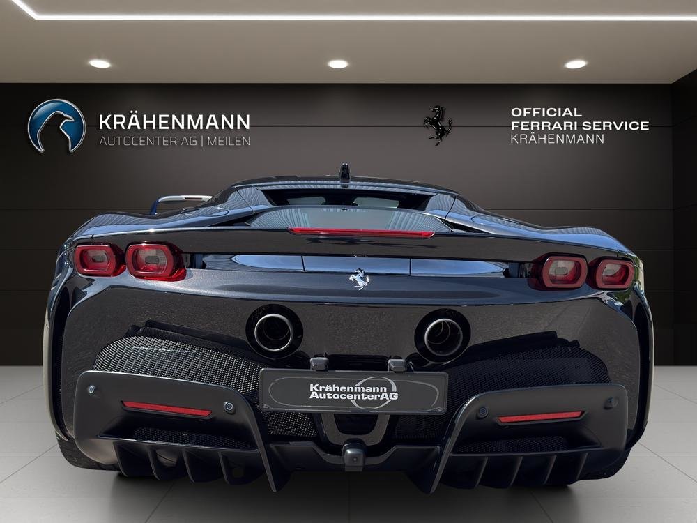 FERRARI SF90 Stradale 4.0, Plug-in-Hybrid Benzin/Elektro, Occasion / Gebraucht, Automatik - 4