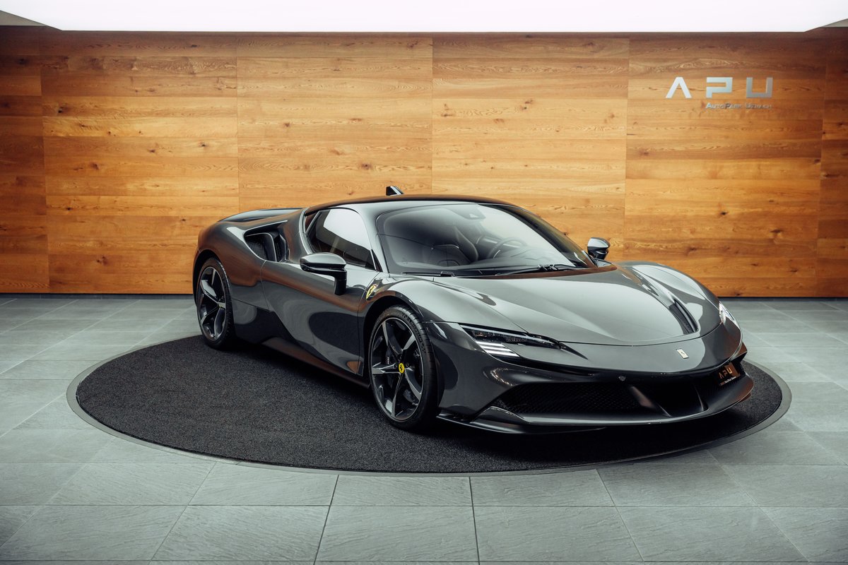 FERRARI SF90 Stradale Assetto Fiorano
