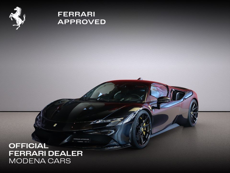 FERRARI SF90 Stradale ASSETTO FIORANO, Plug-in-Hybrid Benzina/Elettrica, Occasioni / Usate, Automatico