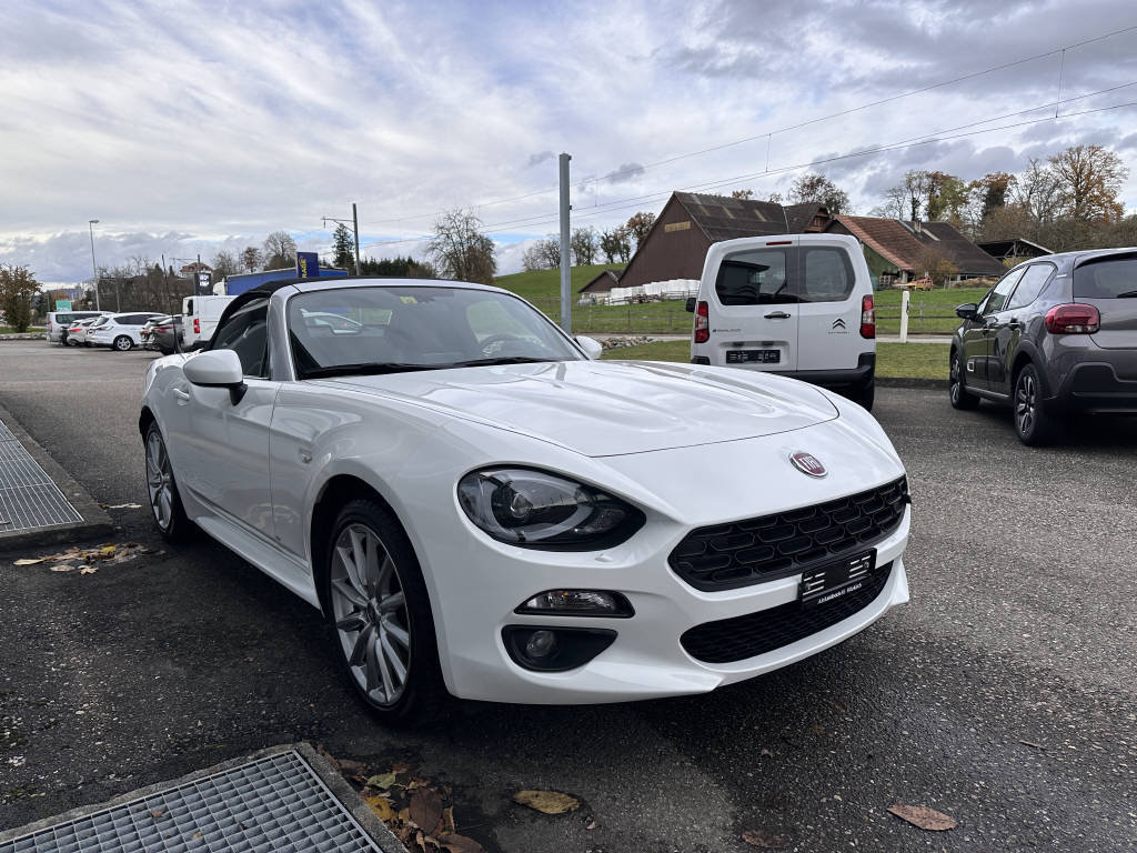 FIAT 124 Spider 1.4 MultiAir Lusso, Essence, Occasion / Utilisé, Manuelle - 5