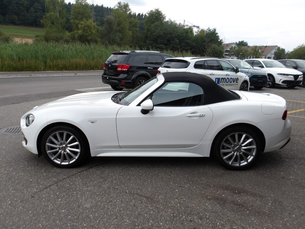 FIAT 124 Spider 1.4 MultiAir Lusso, Essence, Occasion / Utilisé, Automatique - 2