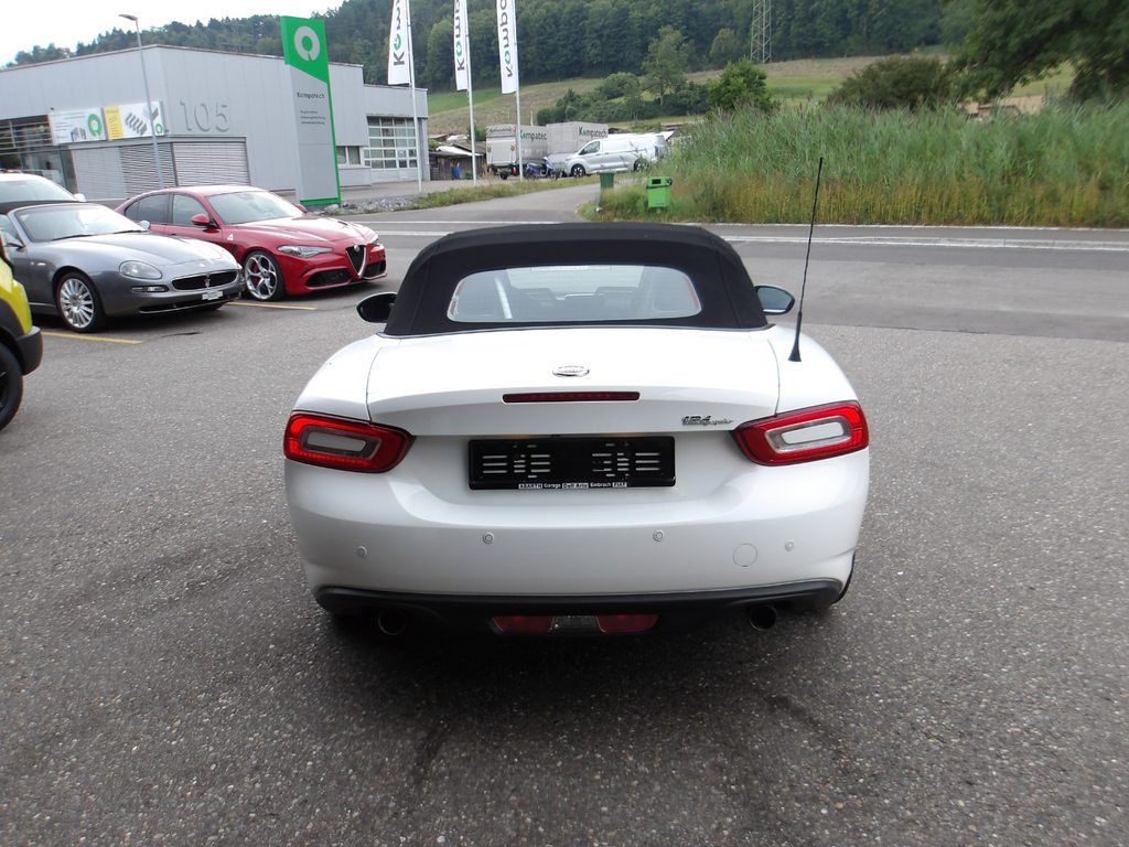 FIAT 124 Spider 1.4 MultiAir Lusso, Essence, Occasion / Utilisé, Automatique - 4