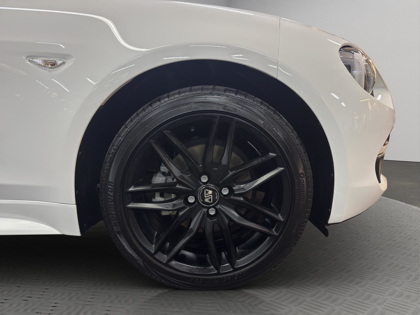 FIAT 124 Spider 1.4 MultiAir, Essence, Occasion / Utilisé, Manuelle - 7