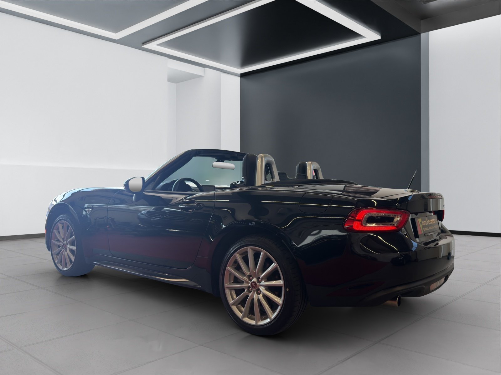 FIAT 124 Spider 1.4 TB Swiss Launch Edition, Essence, Occasion / Utilisé, Manuelle - 4