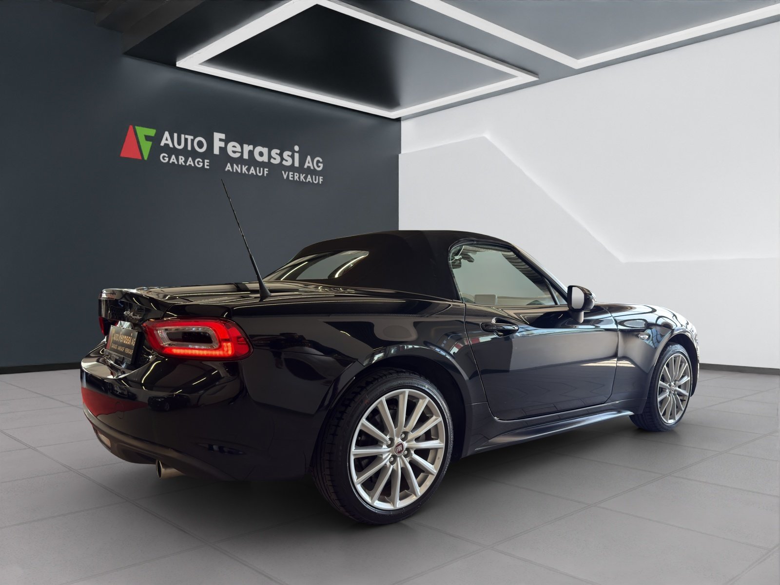 FIAT 124 Spider 1.4 TB Swiss Launch Edition, Essence, Occasion / Utilisé, Manuelle - 6
