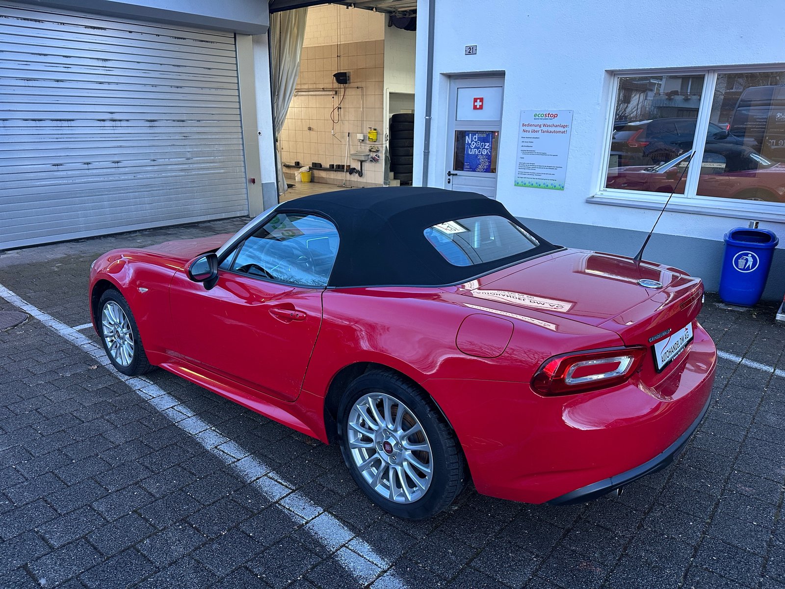 FIAT 124 Spider 1.4 TB Lusso, Petrol, Second hand / Used, Manual - 4