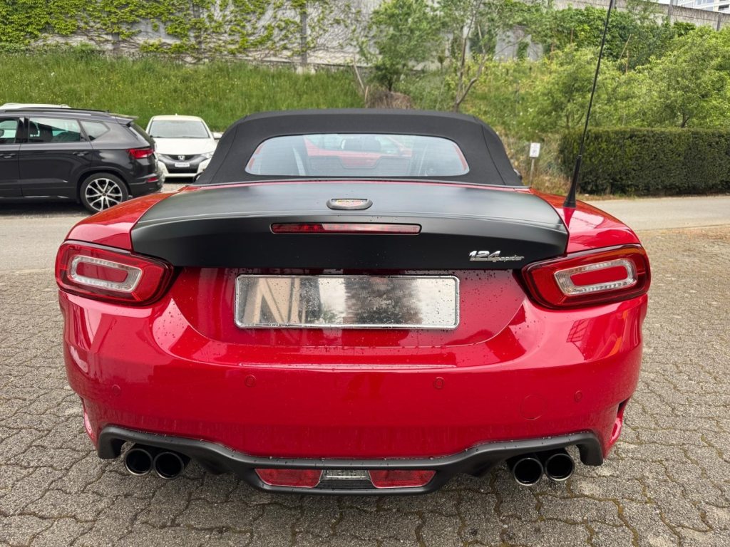 FIAT 124 Spider 1.4 MultiAir, Benzin, Occasion / Gebraucht, Automatik - 5