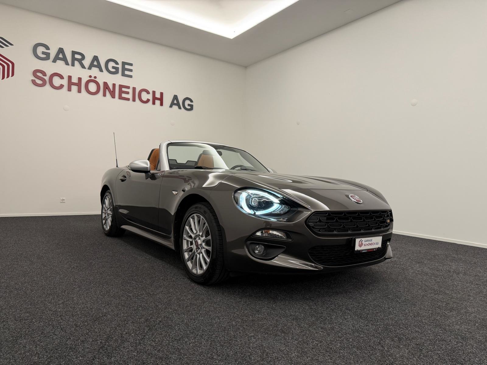 FIAT 124 Spider 1.4 TB Lusso Automatic, Benzin, Occasion / Gebraucht, Automatik - 3