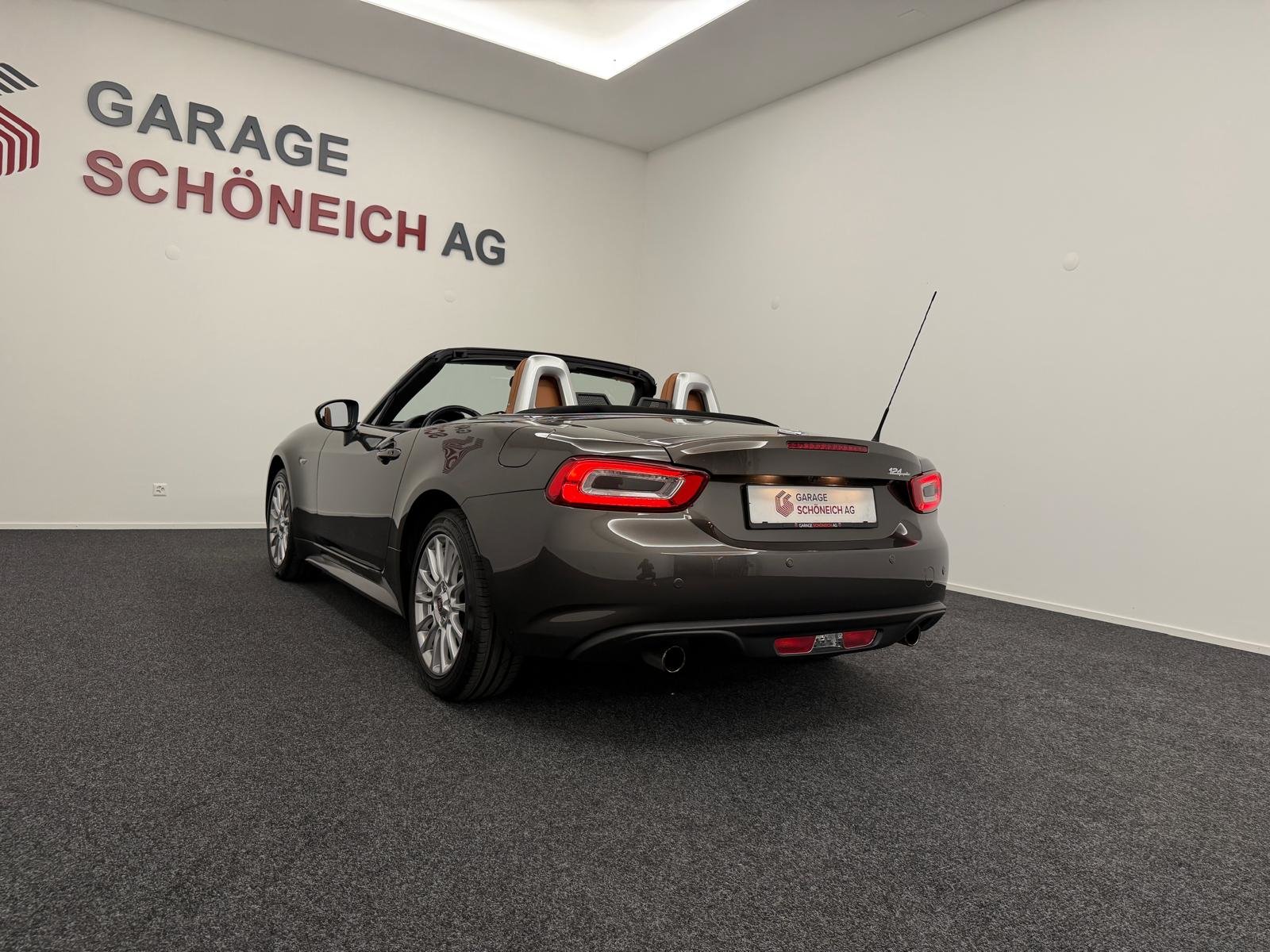 FIAT 124 Spider 1.4 TB Lusso Automatic, Benzin, Occasion / Gebraucht, Automatik - 7