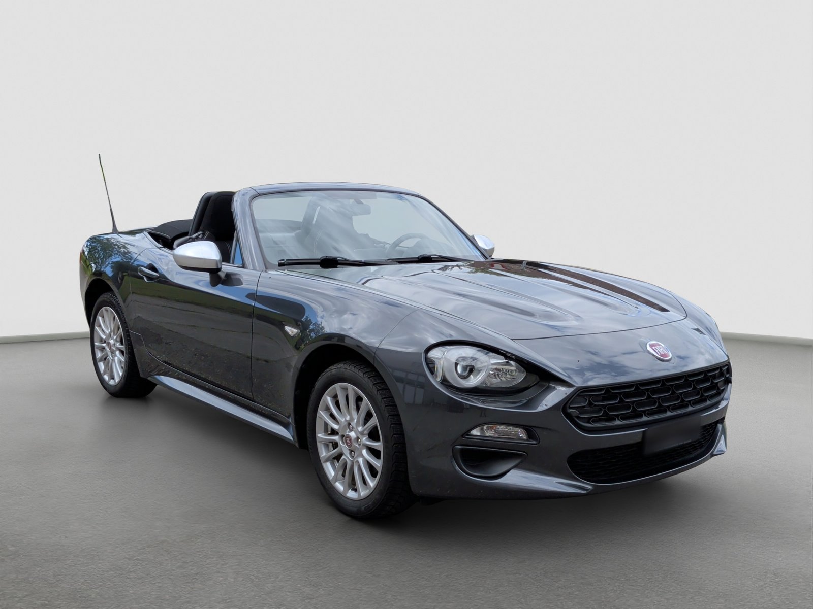 FIAT 124 Spider 1.4 TB, Essence, Occasion / Utilisé, Manuelle - 7
