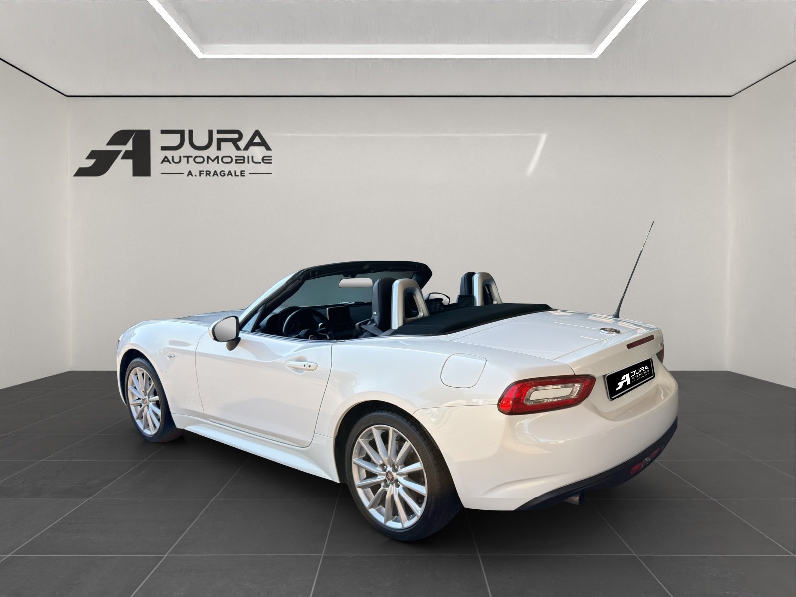 FIAT 124 Spider 1.4 MultiAir Lusso, Benzin, Occasion / Gebraucht, Automatik - 5