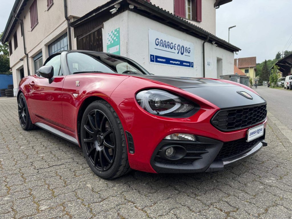 FIAT 124 Spider 1.4 MultiAir, Benzin, Occasion / Gebraucht, Automatik - 2