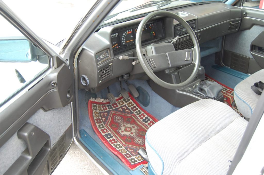 FIAT 131 Argenta, Essence, Occasion / Utilisé, Manuelle - 7